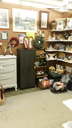 Shopping Mall «Old Town Shopping Center», reviews and photos, 2528 S Campbell Ave, Springfield, MO 65807, USA