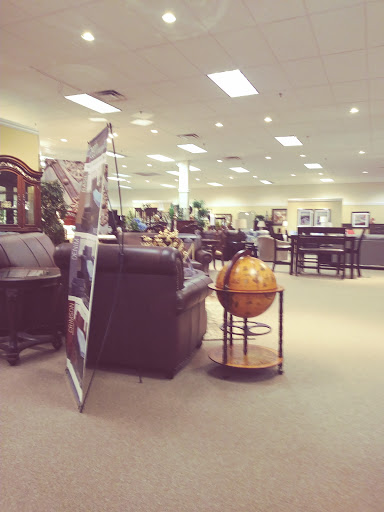 Furniture Store «Value City Furniture», reviews and photos, 45 6th St, East Brunswick, NJ 08816, USA