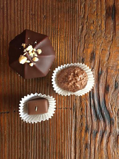 Chocolate Shop «Kakao Chocolate», reviews and photos, 7272 Manchester Rd, Maplewood, MO 63143, USA