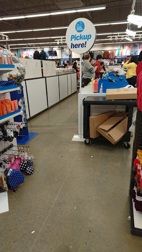 Clothing Store «Old Navy», reviews and photos, 2255 Market Pl Blvd, Cumming, GA 30041, USA