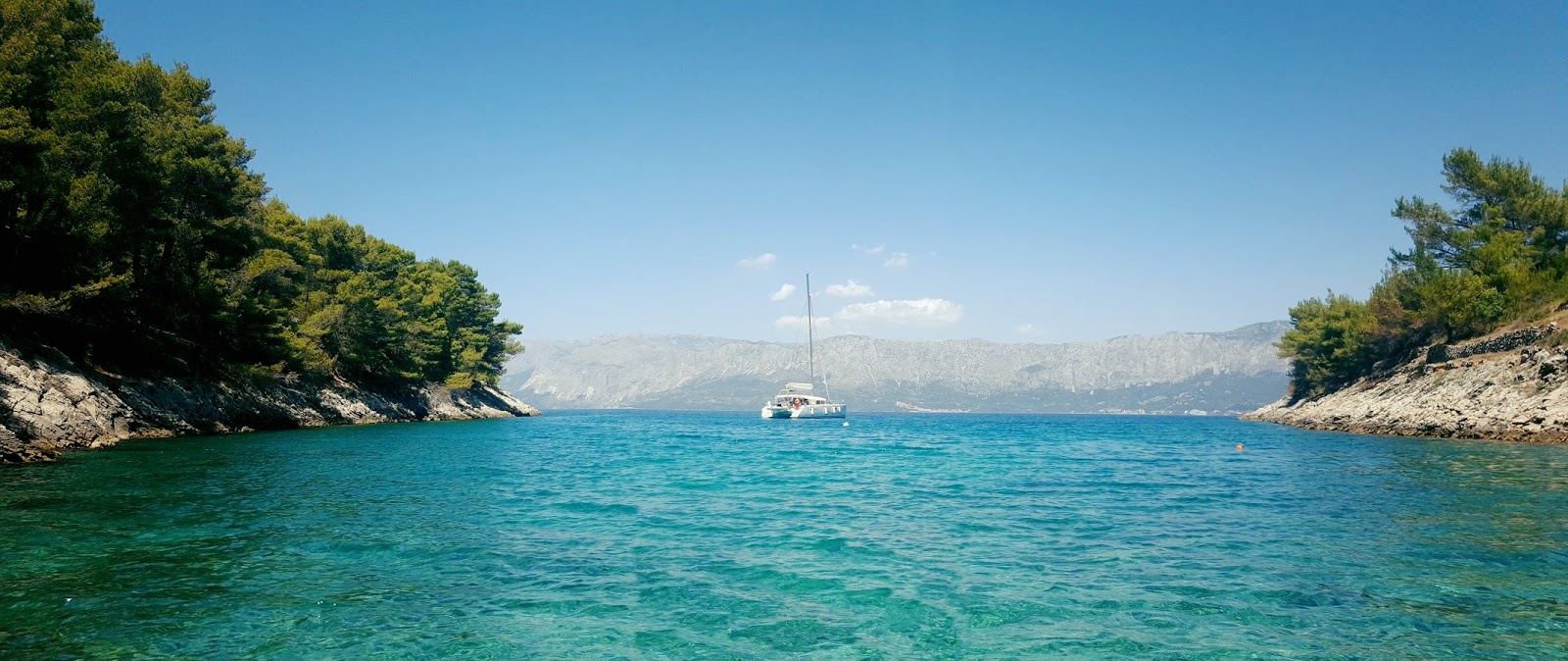 Fotografija Didina beach III z lahki kamenček površino