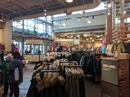 Clothing Store «L.L. Bean», reviews and photos, 75 Evergreen Way, South Windsor, CT 06074, USA