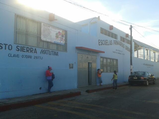 Escuela Primaría Justo Sierra Méndez en Comitán