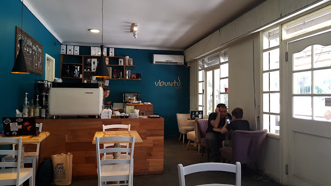 Ubuntu Café - Cafetería
