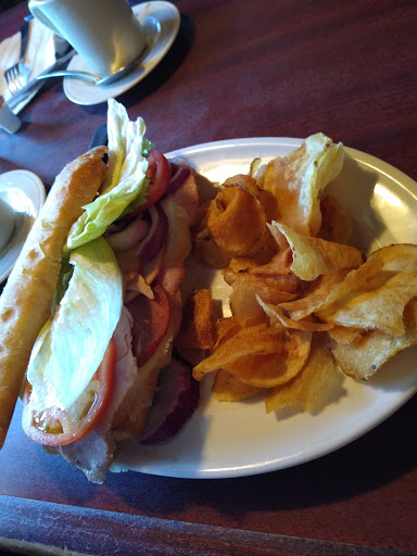 Italian Restaurant «Dafnos», reviews and photos, 1190 W Chocolate Ave, Hummelstown, PA 17036, USA