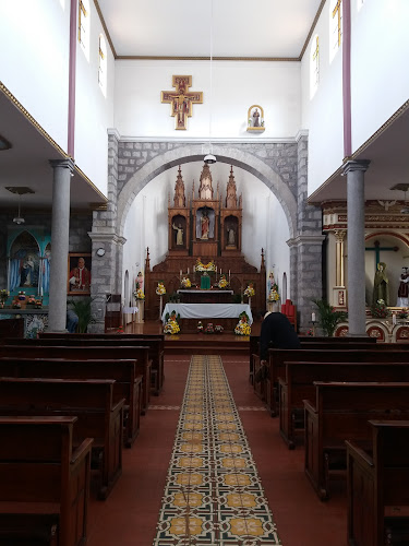 Iglesia Católica San Francisco del Monte del Cedral de Penipe - Penipe