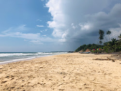 Foto de Lakshawaththa Beach com muito limpo nível de limpeza
