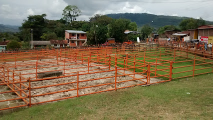 Plaza De Ferias