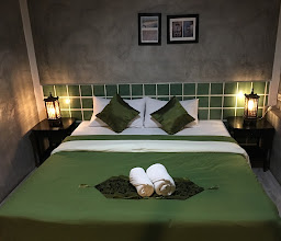 Phunyanuch Hotel photo