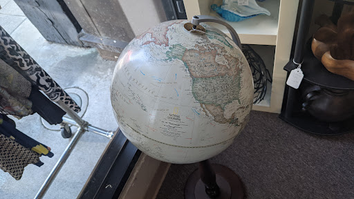 Thrift Store «Bambino Thrift Shop», reviews and photos, 5290 College Ave, Oakland, CA 94618, USA