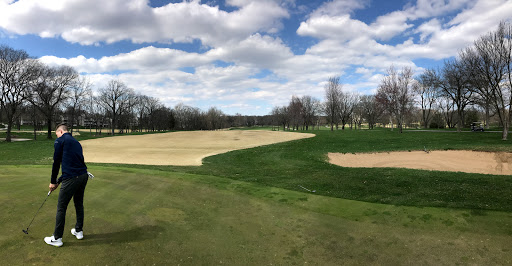 Country Club «Lake Forest Golf & Country Clb», reviews and photos, 300 Yard Dr, Lake St Louis, MO 63367, USA