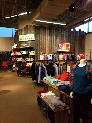 Clothing Store «L.L. Bean», reviews and photos, 340 Legacy Pl, Dedham, MA 02026, USA