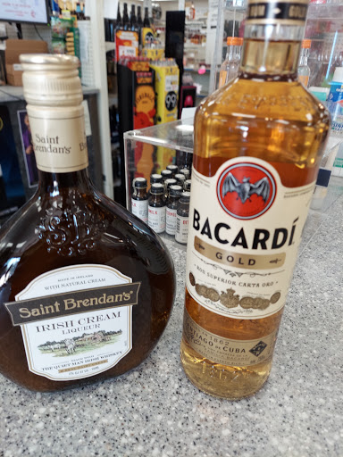 Liquor Store «Montgomery County Liquor & Wine - Kingsview», reviews and photos, 18323 Leaman Farm Rd, Germantown, MD 20874, USA