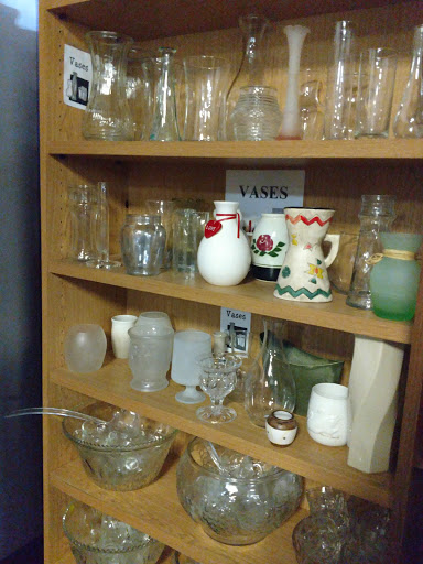 Thrift Store «Freedom Treasures Resale Store», reviews and photos, 7570 Cooley Lake Rd, Waterford Twp, MI 48327, USA