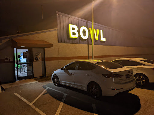 Bowling Alley «Oviedo Bowling Center», reviews and photos, 376 E Broadway St, Oviedo, FL 32765, USA