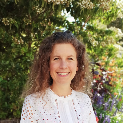 Sabrina Robin | Sophrologue | Hypnothérapeute | Spécialisée Enfants Adolescents à Bois-Colombes