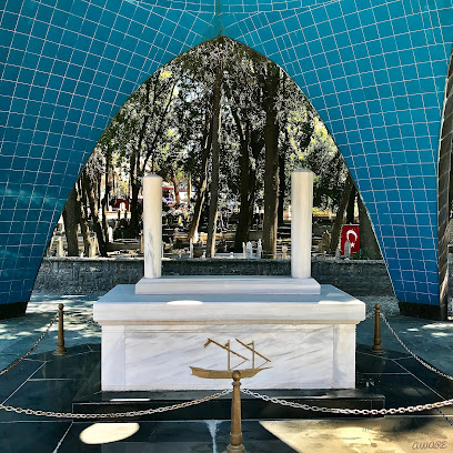 Karamürsel Bey Mezarı