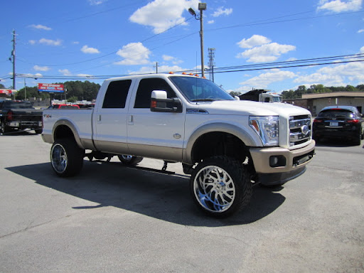 Used Car Dealer «Atlanta Luxury Motors Inc», reviews and photos, 2850 Buford Hwy NE, Buford, GA 30518, USA