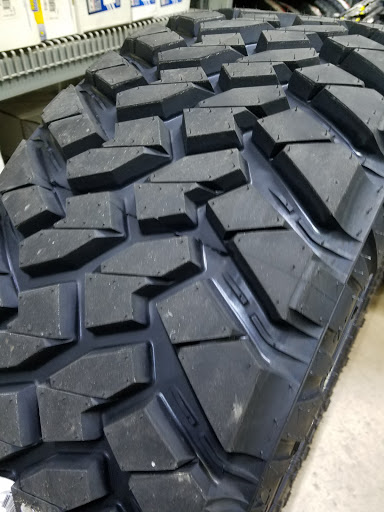 Tire Shop «Firestone Complete Auto Care», reviews and photos, 8920 West Sam Houston Pkwy N, Houston, TX 77040, USA