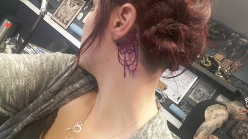 Tattoo Shop «Hopeless Ink Tattoo & Piercing», reviews and photos, 2308 Main St, Vancouver, WA 98660, USA