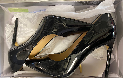 Shoe Store «DSW Designer Shoe Warehouse», reviews and photos, 15301 Ventura Blvd, Sherman Oaks, CA 91403, USA