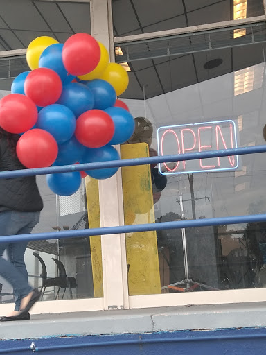 Used Car Dealer «The Auto Connection», reviews and photos, 6401 E Virginia Beach Blvd, Norfolk, VA 23502, USA