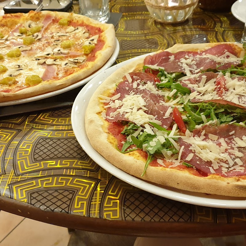 Pizza La Pizza