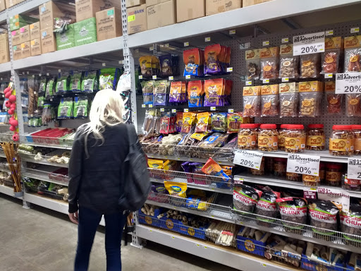 Pet Supply Store «Pet Club Rancho Cordova», reviews and photos, 2344 Sunrise Blvd, Rancho Cordova, CA 95670, USA