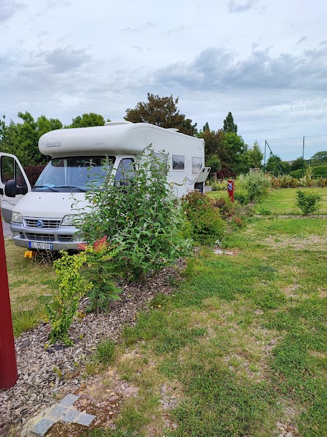 Aire de services pour camping-cars à Villers-Bocage (Calvados 14)