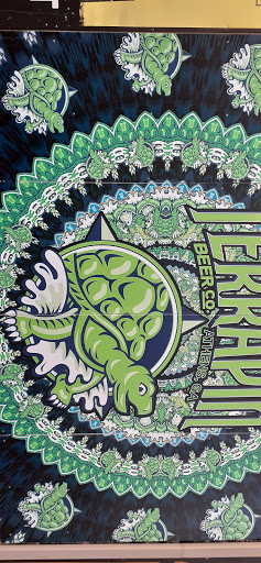 Liquor Store «Avenue Wine & Liquor Inc», reviews and photos, 4075 S Howell Ave, Milwaukee, WI 53207, USA