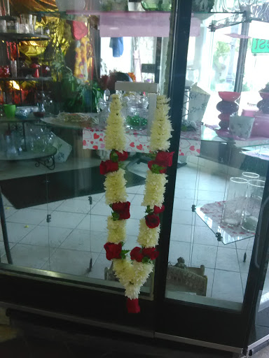 Florist «Florist On Forest Ltd», reviews and photos, 482 Forest Ave # 1, Glen Ellyn, IL 60137, USA