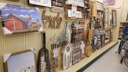 Craft Store «Hobby Lobby», reviews and photos, 570 Lafayette Rd, Seabrook, NH 03874, USA