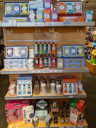 Pharmacy «Pharmaca Integrative Pharmacy», reviews and photos, 230 E Blithedale Ave, Mill Valley, CA 94941, USA