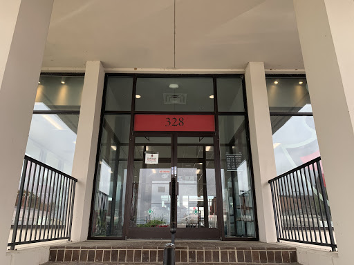 Ann Ross Bookstore, 601 College St, Clarksville, TN 37044, USA, 