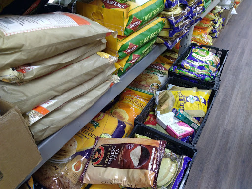 Indian Grocery Store «Spiceland Indian Grocery Store», reviews and photos, 870 S Sun Dr #1047, Lake Mary, FL 32746, USA