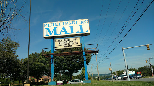 Shopping Mall «Phillipsburg Mall», reviews and photos, 1200 US-22, Phillipsburg, NJ 08865, USA