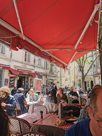 Atmosphère du Restaurant français Le Bouchon Saint Roch à Montpellier - n°3