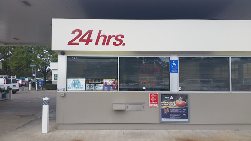 Gas Station «Chevron», reviews and photos, 12860 Memorial Dr, Houston, TX 77024, USA