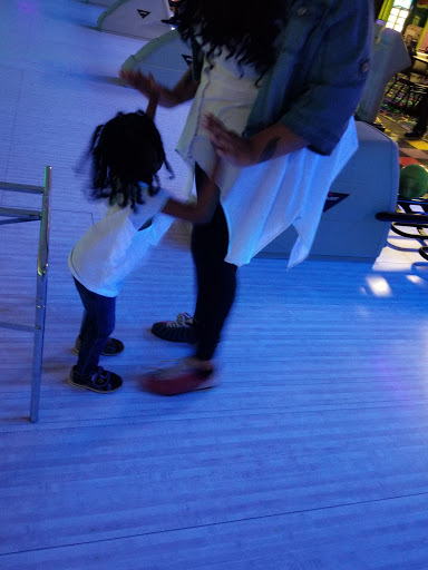 Bowling Alley «Merri-Bowl Lanes», reviews and photos, 30950 Five Mile Road, Livonia, MI 48154, USA