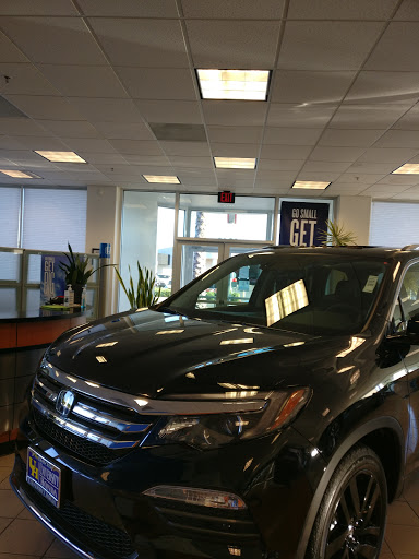 Honda Dealer «University Honda», reviews and photos, 4343 Chiles Rd, Davis, CA 95618, USA
