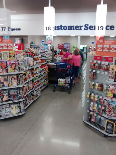 Grocery Store «Meijer», reviews and photos, 171 W Town Square Way, Oak Creek, WI 53154, USA