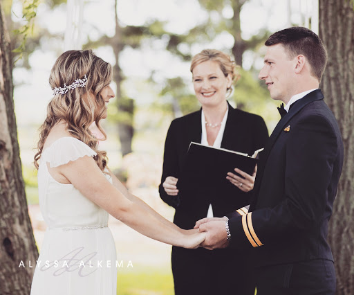 All Seasons Weddings: Ottawa and Area Wedding Officiants