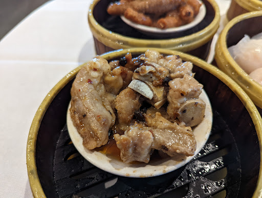 Shopping Mall «Great Wall Shopping Mall», reviews and photos, 18230 E Valley Hwy, Kent, WA 98032, USA