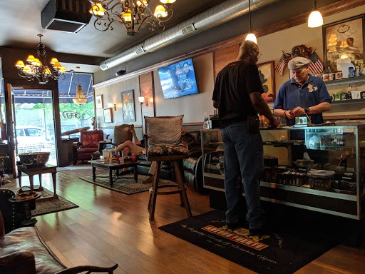 Cigar Shop «Cigar Oasis Ltd», reviews and photos, 7619 Lake St, River Forest, IL 60305, USA