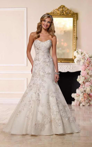 Bridal Shop «Bridal Ltd Gallery», reviews and photos, 421 Canal St, New Smyrna Beach, FL 32168, USA