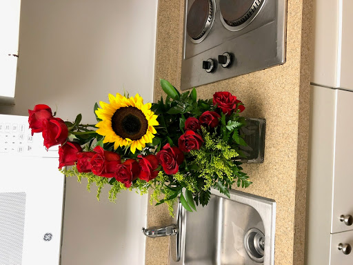 Florist «Yosvi Flowers», reviews and photos, 2835 NW 7th St, Miami, FL 33125, USA