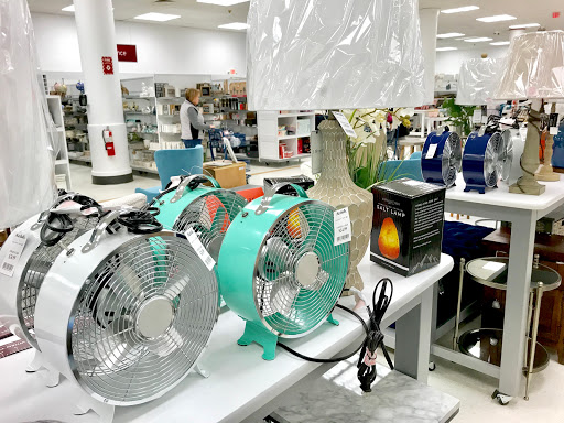 Department Store «Marshalls», reviews and photos, 100 Independence Way, Danvers, MA 01923, USA