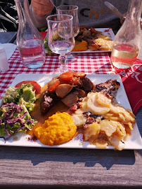 Plats et boissons du Restaurant français Le Grillon à Saint-Léger-les-Mélèzes - n°10