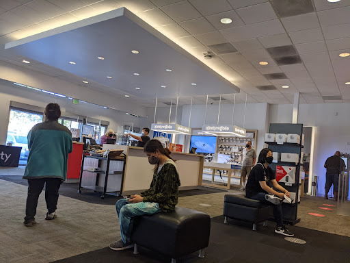 Xfinity Store by Comcast