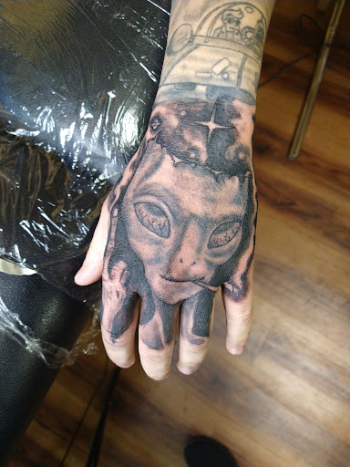 Tattoo Shop «Tattoos Unlimited», reviews and photos, 679 S Union Ave, Pueblo, CO 81004, USA